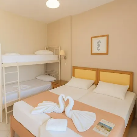 Koulouris 2* קאבוס